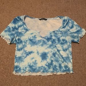 Lettuce trim blue tie-dye rib-knit tee